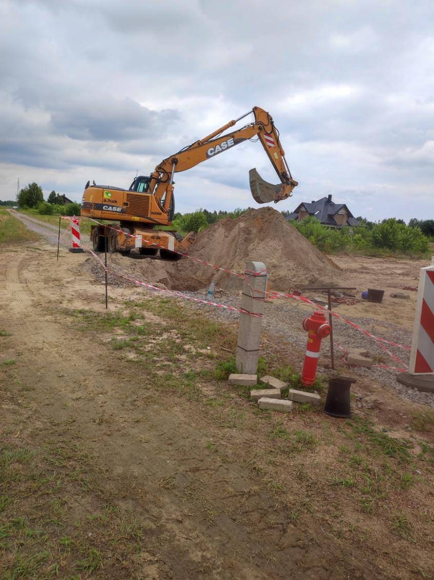 Rozbudowa sieci wodociągowej i kanalizacji sanitarnej w miejscowości Nowiny